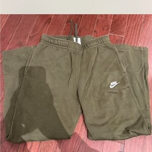 nike small sweatpants